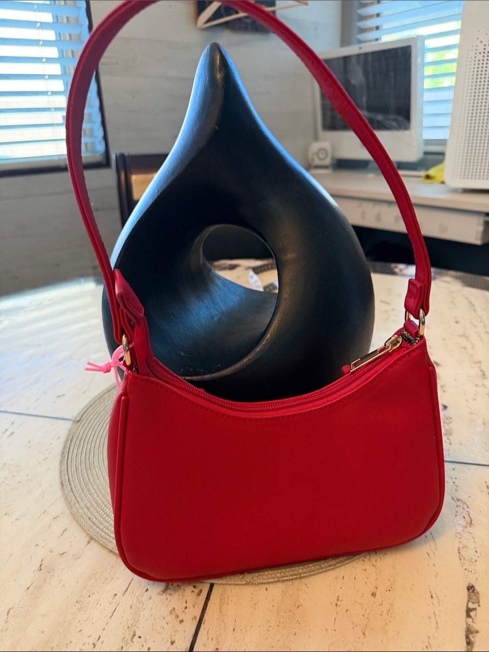 Like Dreams NWT Red Mini Shoulder Bag with Decorative Bows - Picture 2 of 13